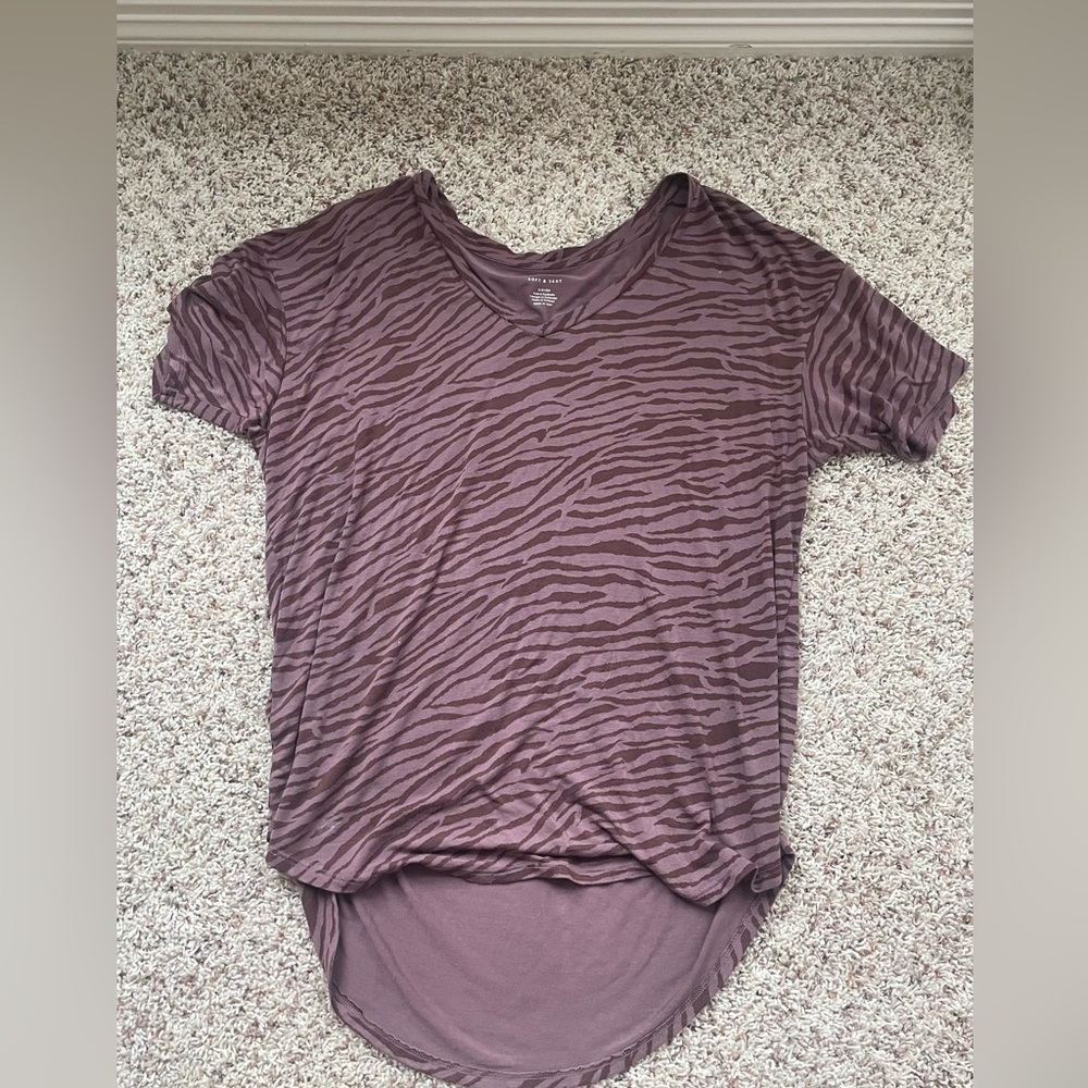 AMERICAN EAGLE ZEBRA TOP!